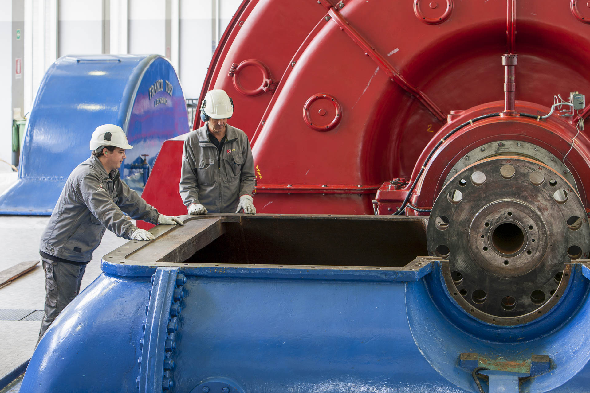 Turbine Centrale produzione idroelettrica verde Valpelline